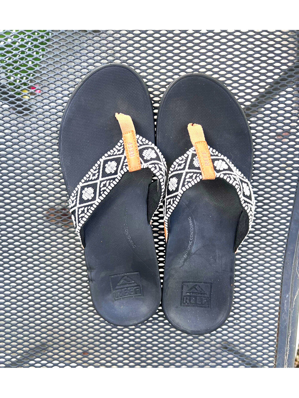 Reef Black/White/Tan Geometric Thong Sandals Comfort Logo Slip On US 8
